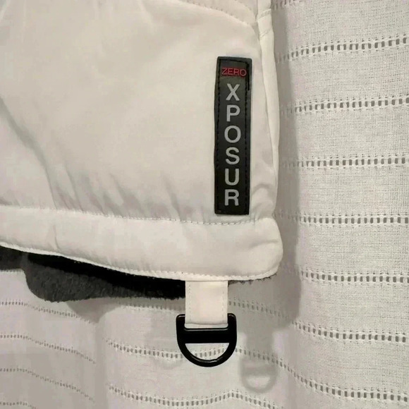 ZeroXposur Women’s Reversible Full Zip Vest - Picture 4 of 10